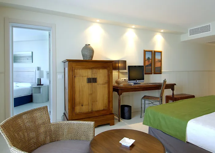 Hotel The Salmar - New Opening Los Abrigos