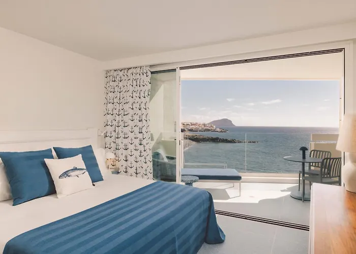 The Salmar - New Opening 4* Los Abrigos