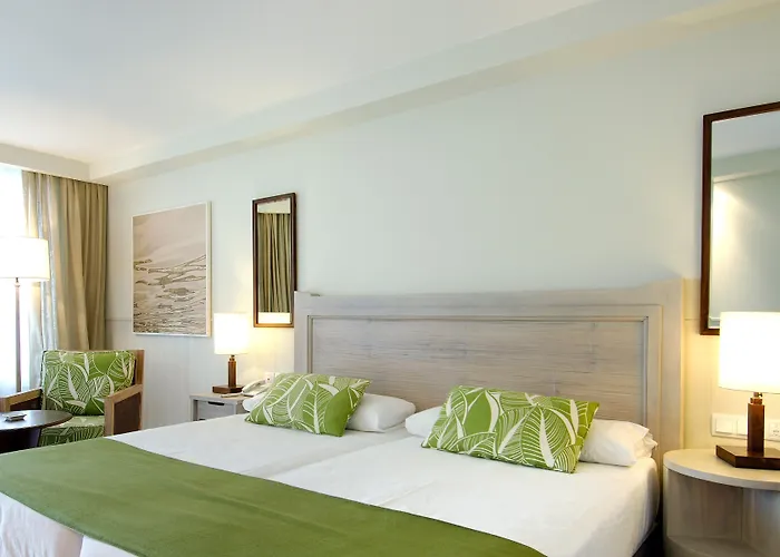 The Salmar - New Opening 4* Los Abrigos