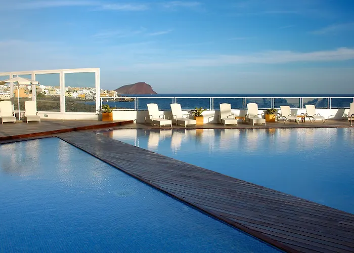 The Salmar - New Opening Los Abrigos